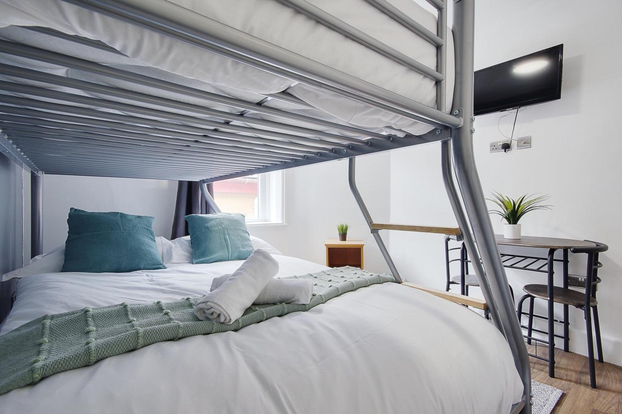 Hotel Azure Beach Bournemouth Dış mekan fotoğraf